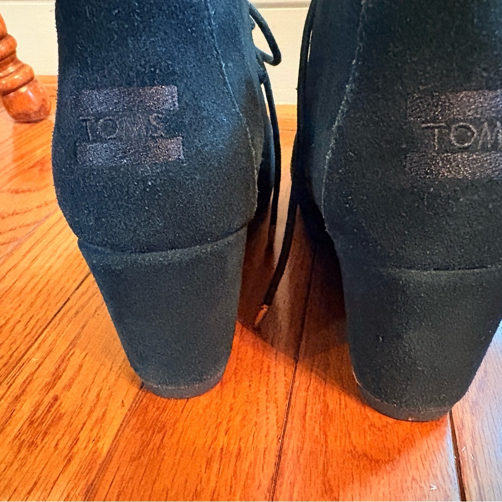 Toms booties - Picture 6 of 8